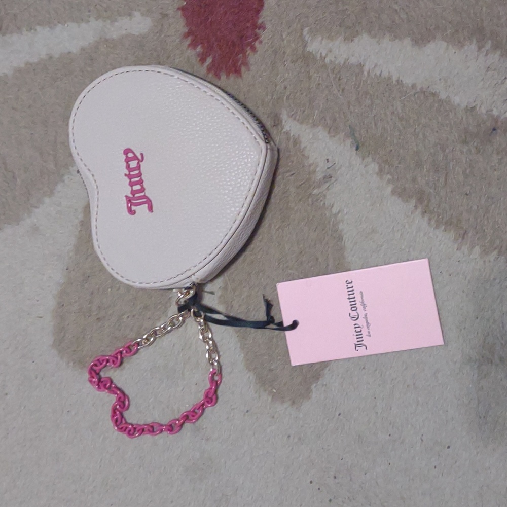 Juicy heart coin purse